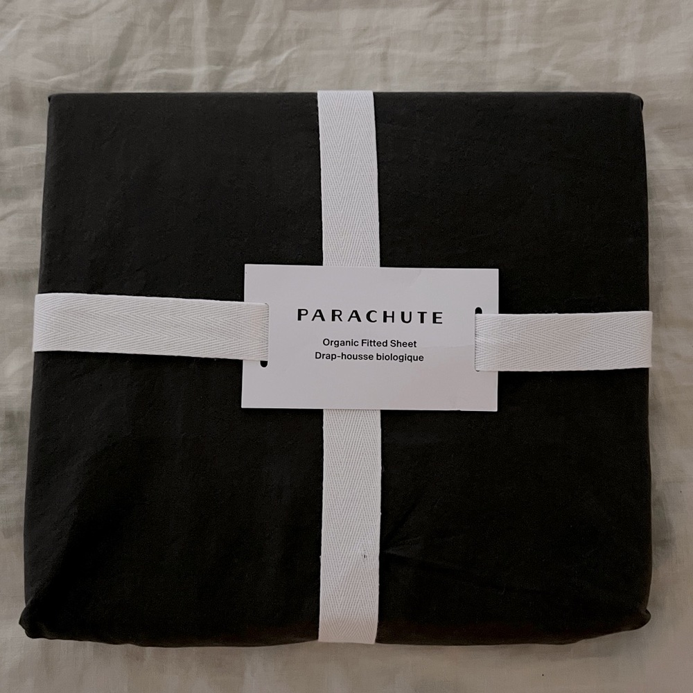 Parachute Organic Fitted Sheet in Shale